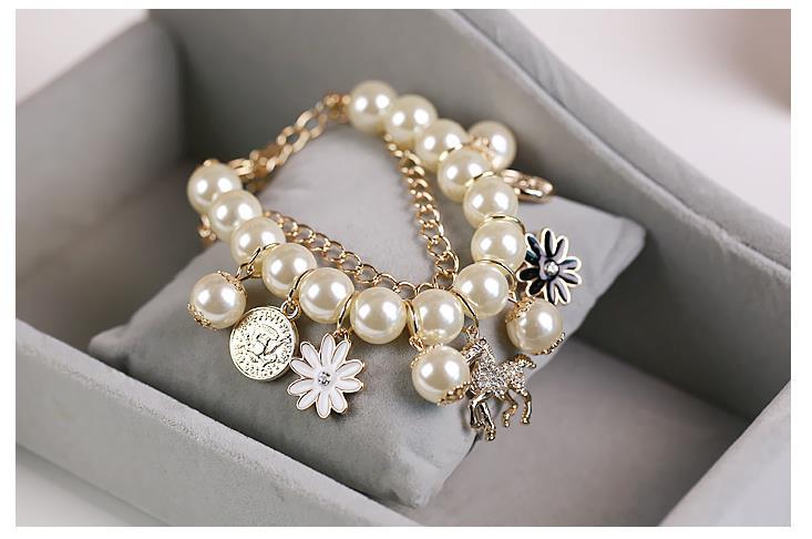 Lucky Blooming Pearl Floral Bracelet